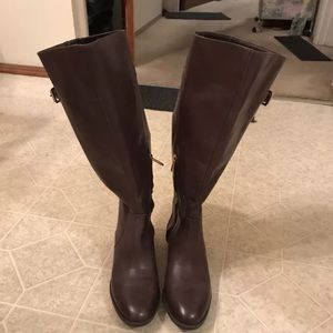 Sam Edelman boots size 6 NWOB